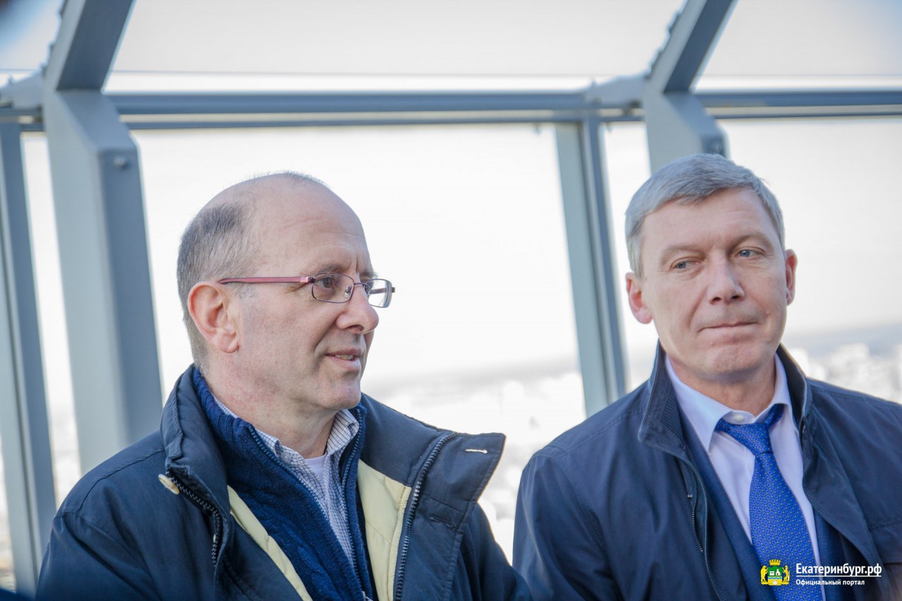 Итальянские эксперты: «Екатеринбургу не нужна новая дорожная инфраструктура. Надо работать с тем, что есть, и повышать качество общественного транспорта» - Фото 2