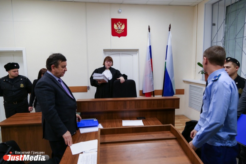 «Хотите расстрелять — расстреляйте»: Малафеев любыми путями хочет пойти на мировую - Фото 7