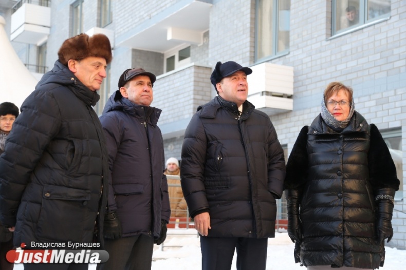 Екатеринбургские сироты получили 105 квартир в новостройке с автономной котельной - Фото 3