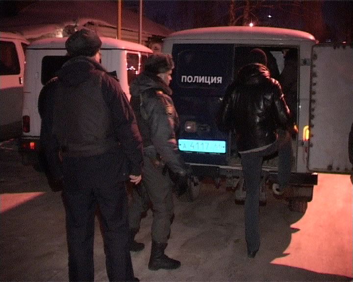 В Екатеринбурге полиция закрыла нелегальное казино. Выручка заведения составляла до миллиона рублей в сутки - Фото 7