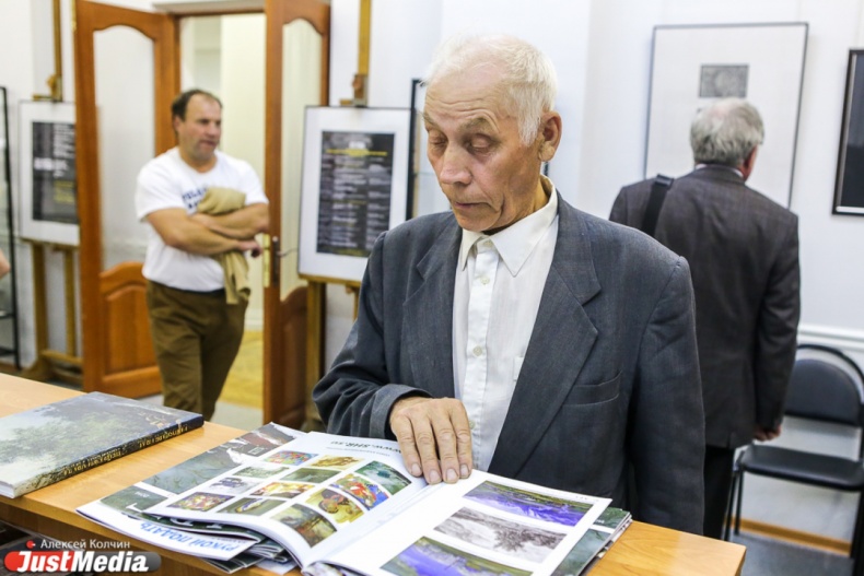 Пушкин на коньках, рыцарь-павлин и мамонт Сэли! Екатеринбуржцы смогут насладиться печатной графикой и уникальными иллюстрациями - Фото 4