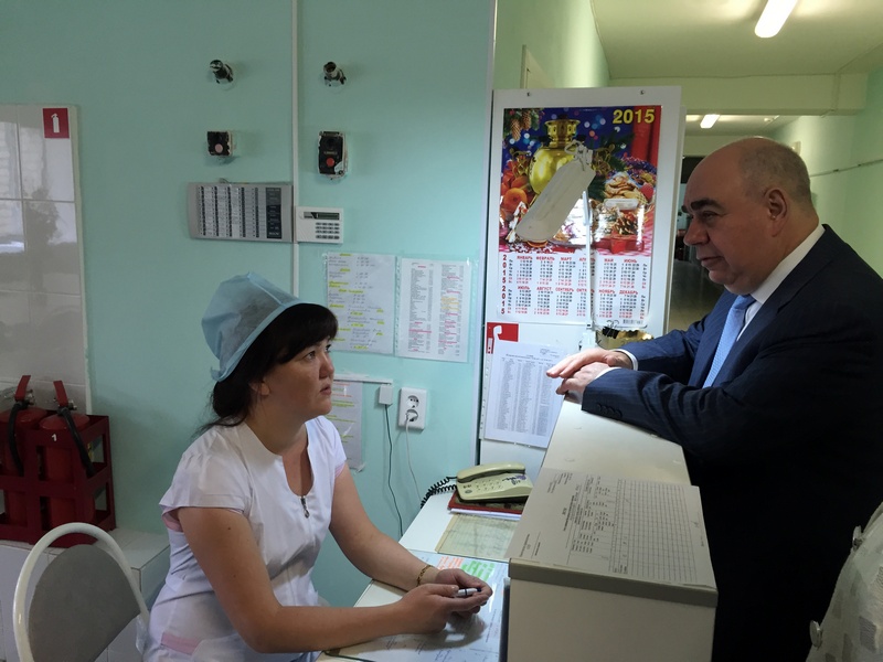 В Березовском после тридцати миллионного капремонта открыли терапевтическое отделение местной ЦРБ - Фото 4