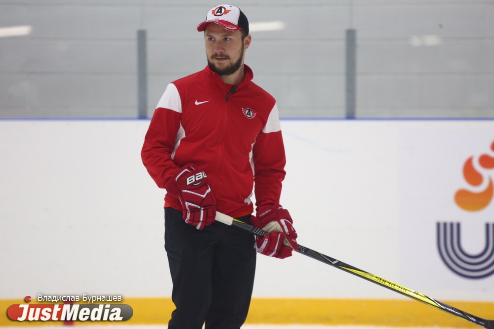 Анатолий Голышев, хоккеист: «Люблю лето из-за сезона отпусков». В Екатеринбурге +26 и без дождей  - Фото 4