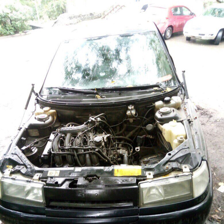 «Сняли двери, капот, аккумулятор». Машину на Уктусе «раздели» за три часа - Фото 3