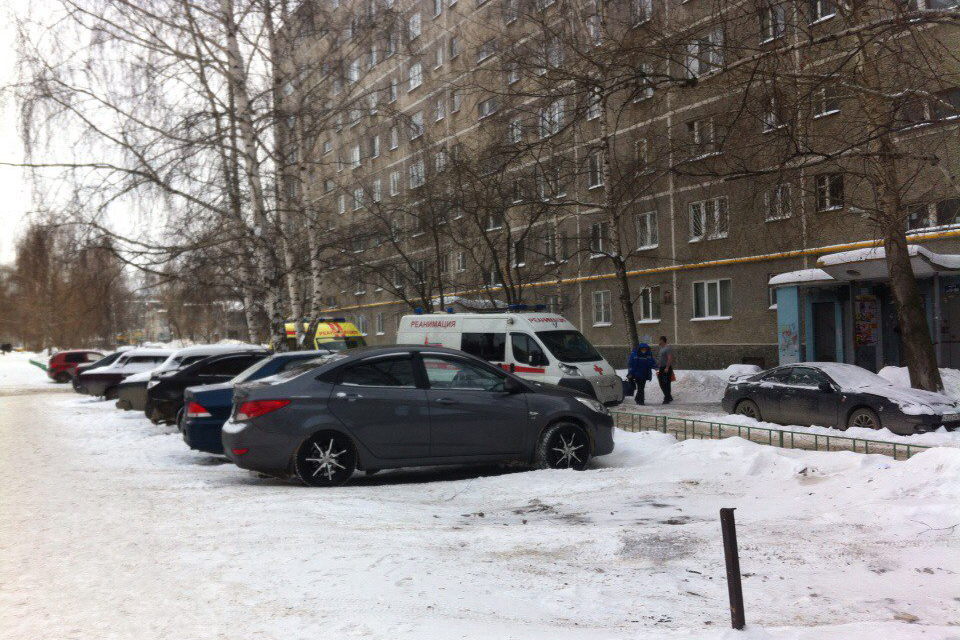  Две реанимации и скорая приехали на вызов к ребенку с ЖБИ - Фото 2