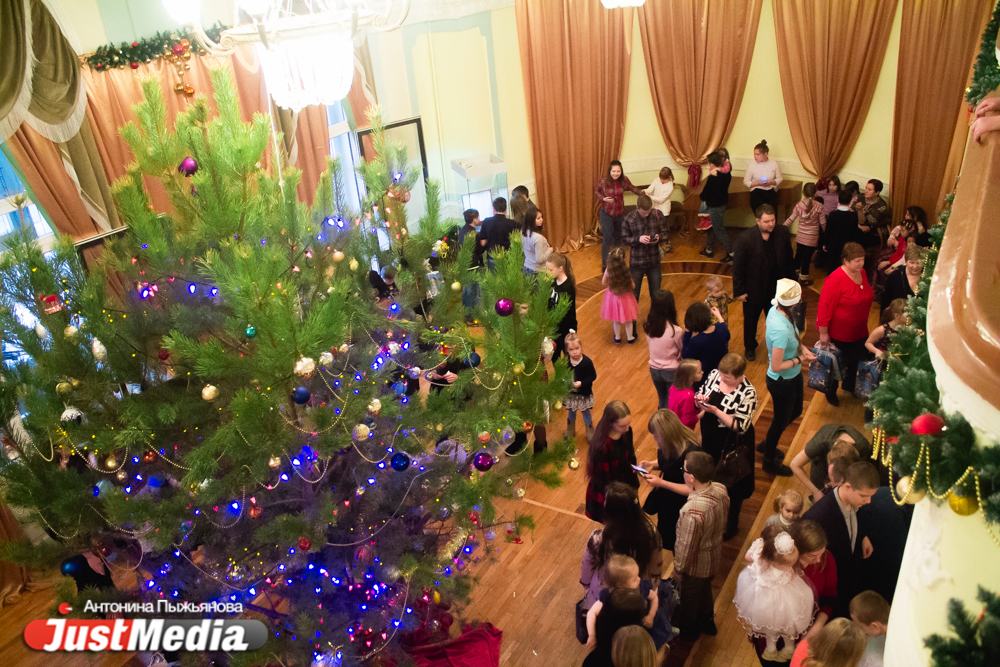 Последний день новогодних каникул оперный театр отпраздновал спектаклем «Морозко» - Фото 2