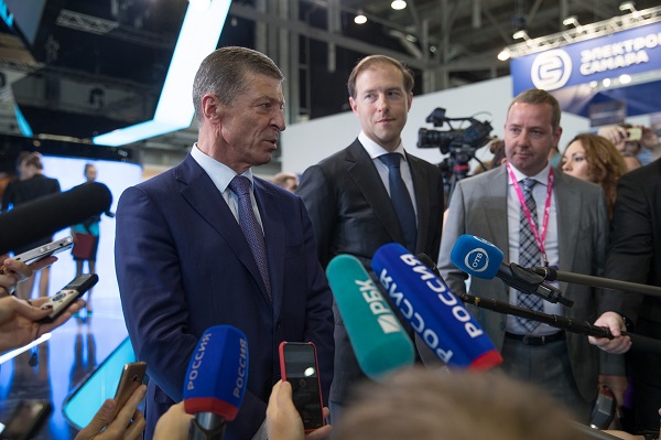 Стенд, который не обходится без внимания первых лиц. ИННОПРОМ-2018 выявил любимого промышленника российских властей - Фото 5