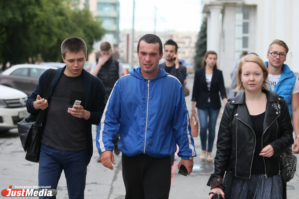 Пешком от Выборга до Владивостока. Прославившийся путешественник Илья Фролов добрался до Екатеринбурга - Фото 2