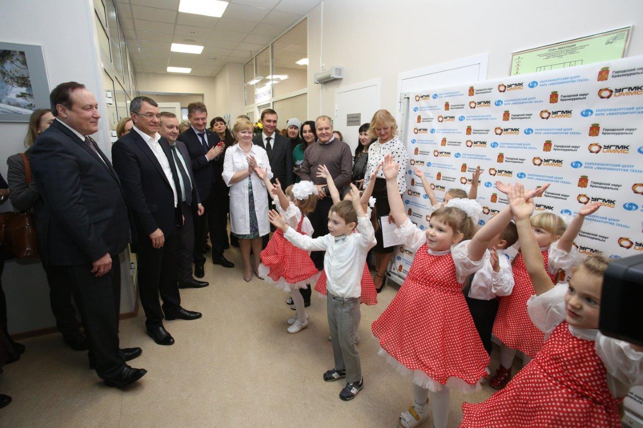 «Здесь даже врача-офтальмолога не было, а теперь целое подразделение». В Красноуральске открылась «Микрохирургия глаза» - Фото 4