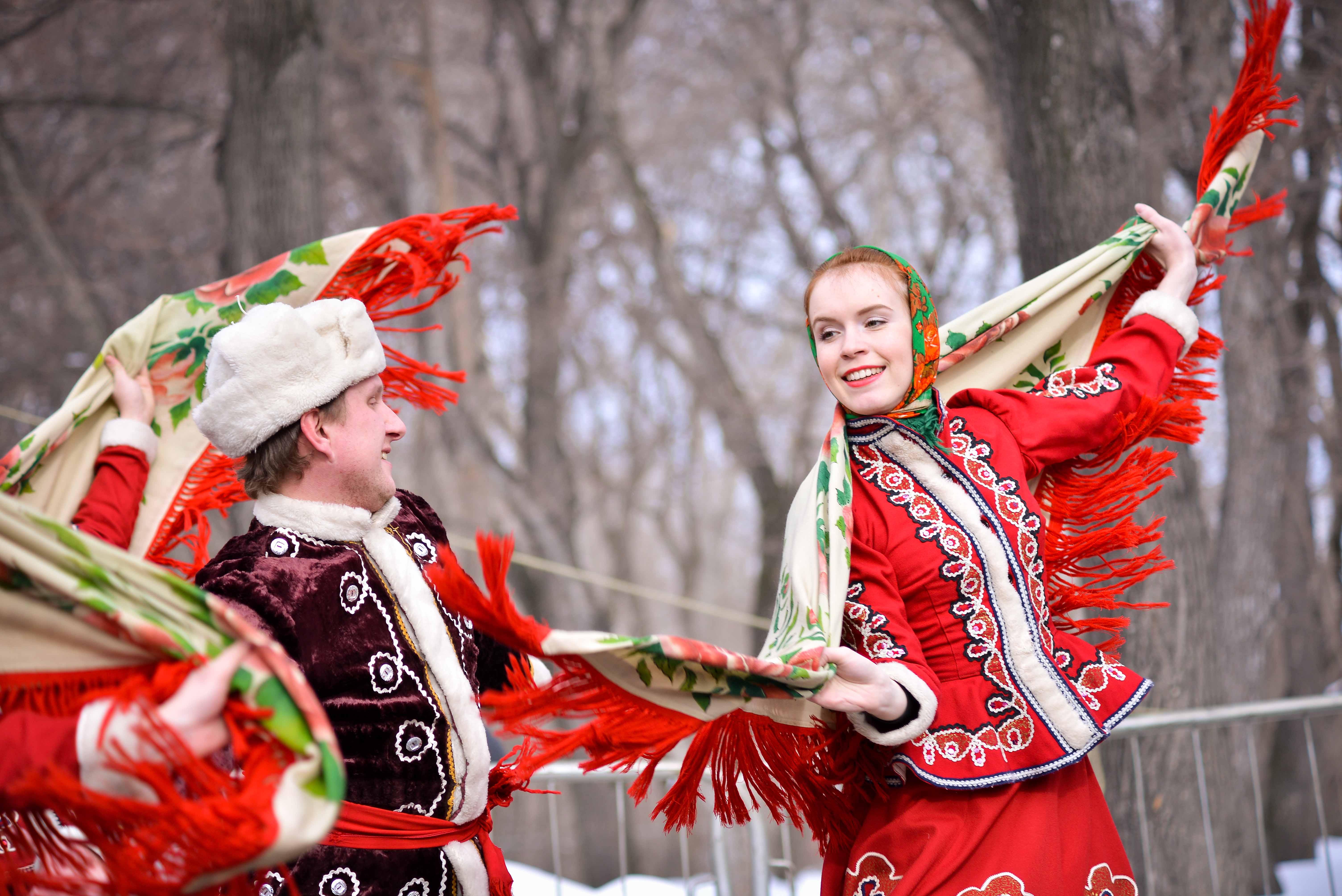 Русские праздники в апреле