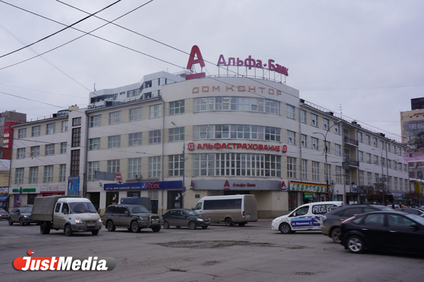 Екатеринбург в этом году останется без дорог: в бюджете нет денег даже на ямочный ремонт. ФОТО - Фото 7