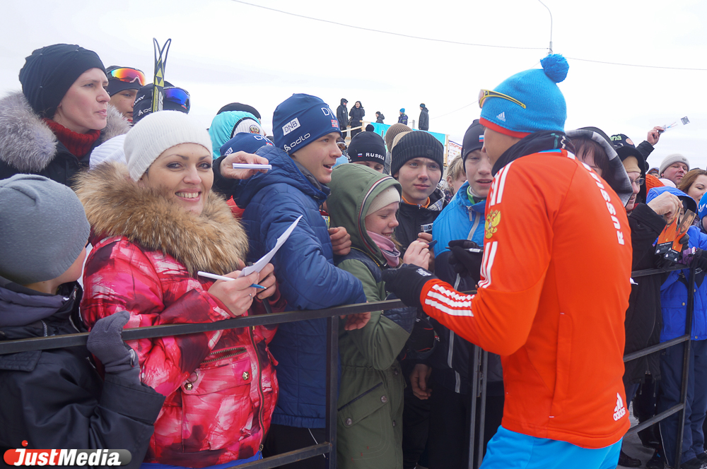 Шипулин, Легков, Гараничев и другие герои Олимпиады на одной трассе. Под Екатеринбургом прошли необычные соревнования - Фото 2