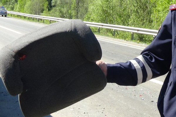 На Серовском тракте в ДТП погибла женщина; пострадали трое детей и мужчина - Фото 3