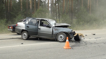 Водитель «Дэу», разбившийся сегодня на ЕКАДе, мог уснуть за рулем - Фото 3