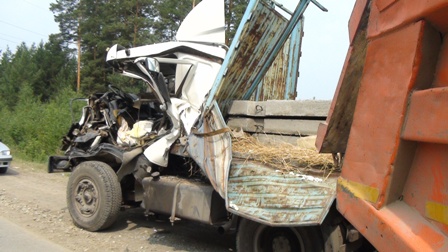 Водитель «Дэу», разбившийся сегодня на ЕКАДе, мог уснуть за рулем - Фото 5