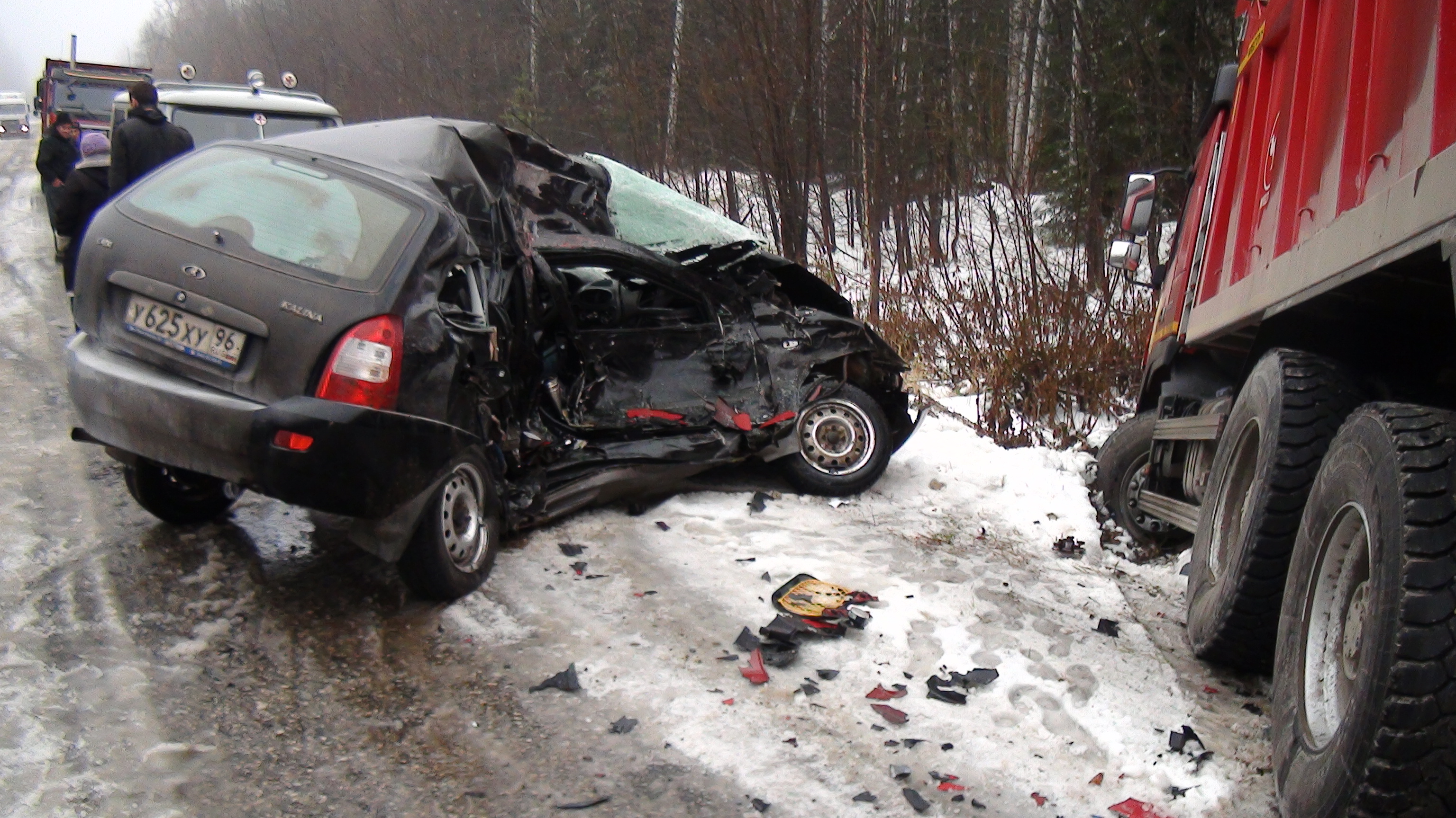 В ДТП под Нижними Сергами погиб водитель легковушки - Фото 3