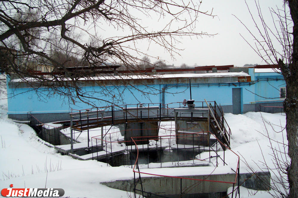 Здесь всплывает даже золото! В сточных водах Екатеринбурга находят украшения, водительские удостоверения и криминальные трупы - Фото 2