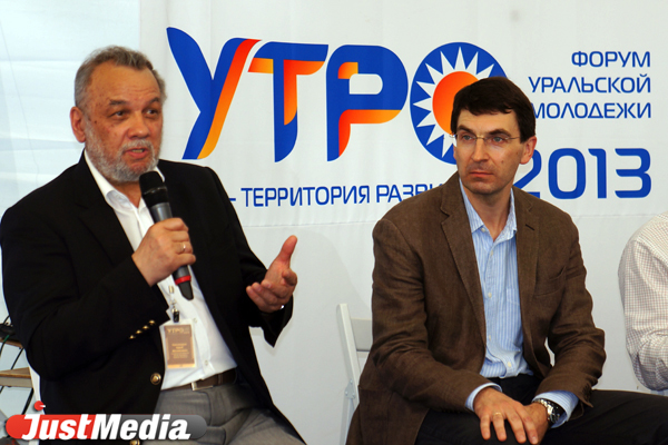 «Утро» будет продолжаться. Денис Паслер и Игорь Щеголев остались довольны креативность уральской молодежи - Фото 7