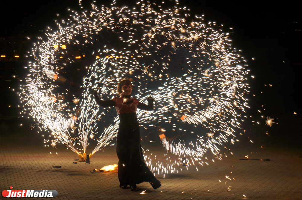 Фестиваль неправильного кино «не гарантирует безопасность» и открывает «окно в лето» - Фото 5