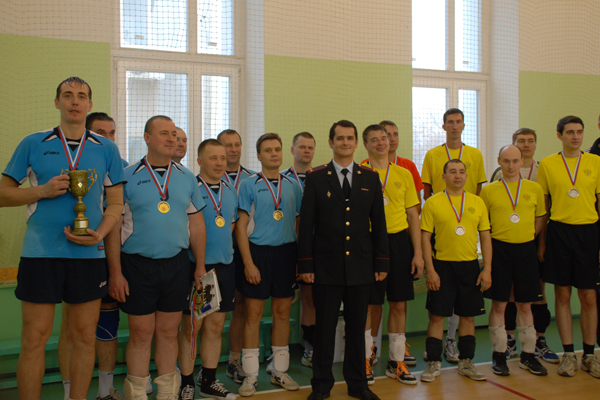 Сотрудники полиции сразились на традиционном волейбольном турнире - Фото 8