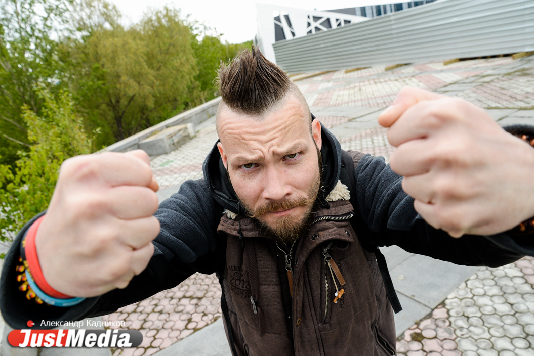Властелин Монстрации Семен Чирков: «Ах, лето красное, любил бы я тебя, но…». Екатеринбуржцев ждет холодный уикенд. ФОТО, ВИДЕО - Фото 8