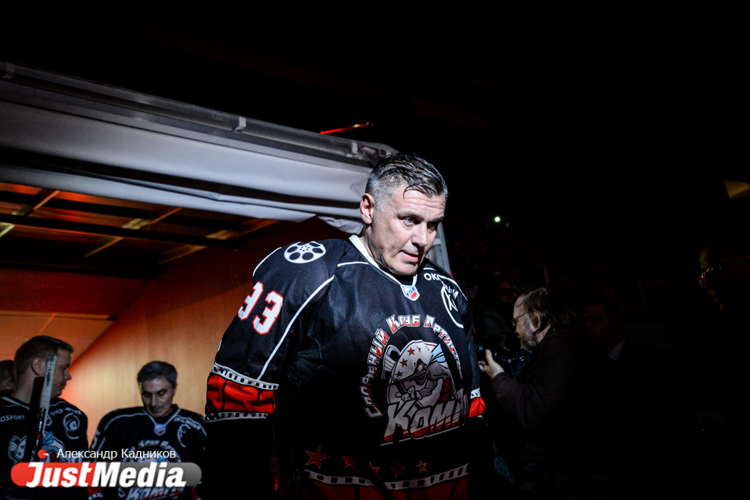 Олимпийские чемпионы, московские актеры, «Уральские пельмени» и свердловские чиновники схлестнулись в «Матче всех звезд» - Фото 3