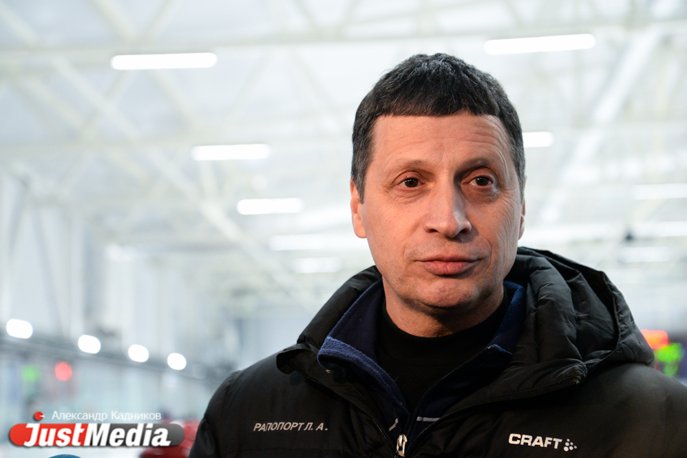 Режевские чиновники разгромили команду Куйвашева на открытой им ледовой арене - Фото 4