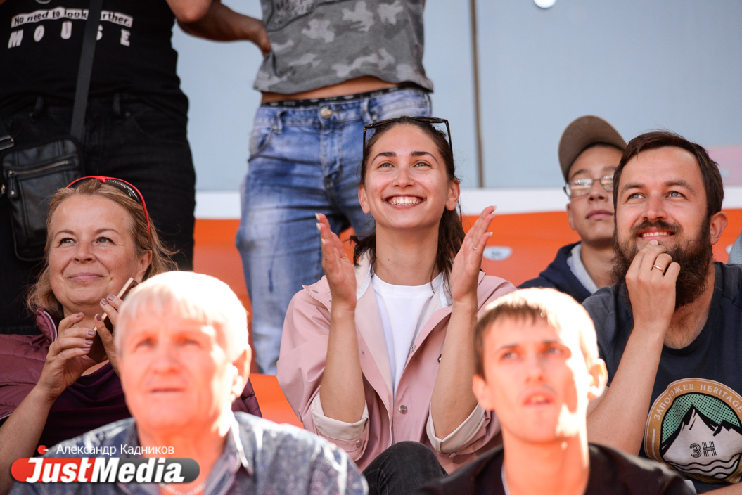 ФК «Урал» проиграл «Краснодару» со счетом 1:2. ФОТОРЕПОРТАЖ - Фото 12