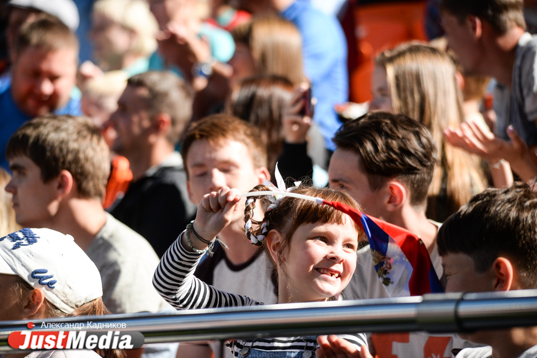 ФК «Урал» проиграл «Краснодару» со счетом 1:2. ФОТОРЕПОРТАЖ - Фото 7