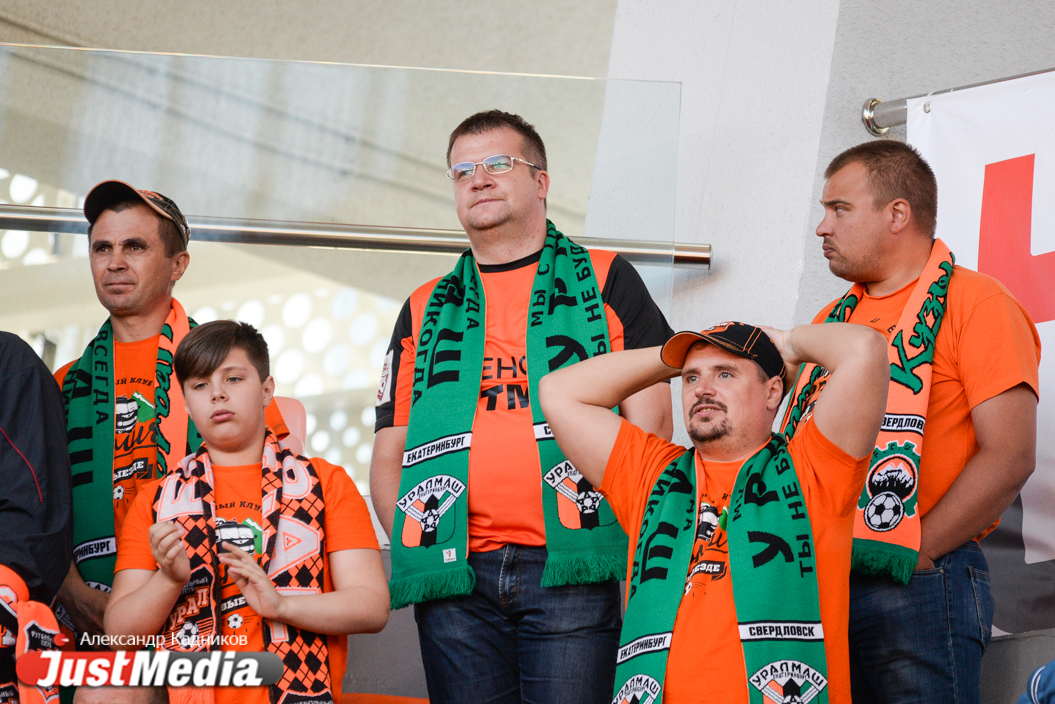 ФК «Урал» проиграл «Краснодару» со счетом 1:2. ФОТОРЕПОРТАЖ - Фото 20