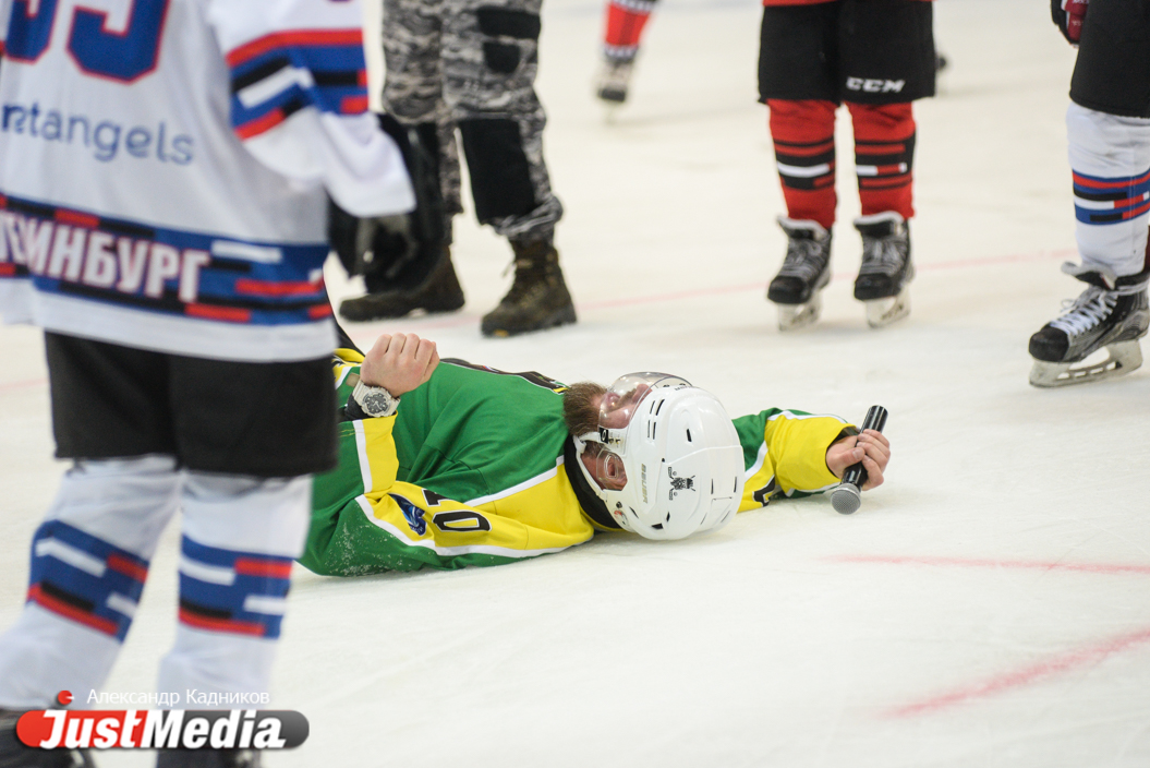 Олимпийские чемпионы, московские актеры, «Уральские пельмени» и свердловские чиновники схлестнулись в «Матче всех звезд» - Фото 9