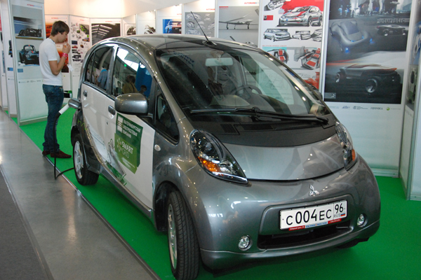 Екатеринбуржцам покажут первый в УрФО электромобиль - Фото 2