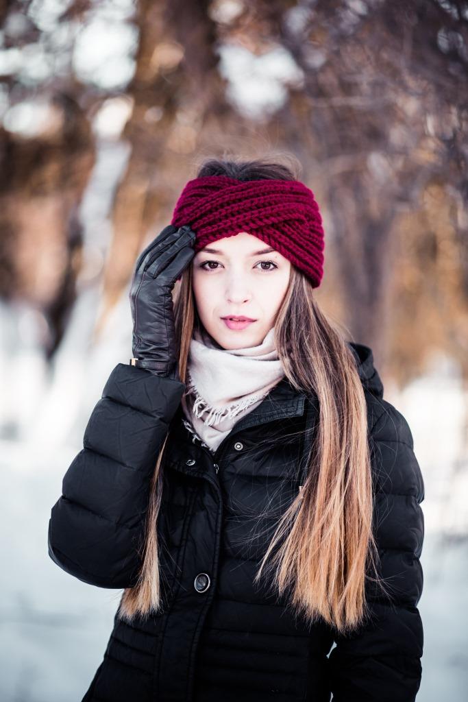 Вязали, чтобы прокормиться, а теперь, вдохновляясь Gucci, одевают хипстеров. Бабушки со спицами запустили на Урале новый бренд. СПЕЦПРОЕКТ - Фото 11