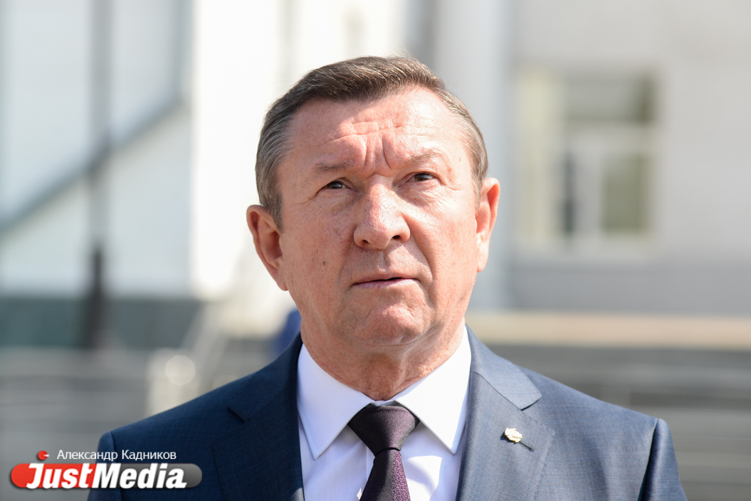От красочного карнавала через гигантское сердце к оленеводам. Верхняя Пышма с размахом отметила День металлурга. ФОТОРЕПОРТАЖ - Фото 12