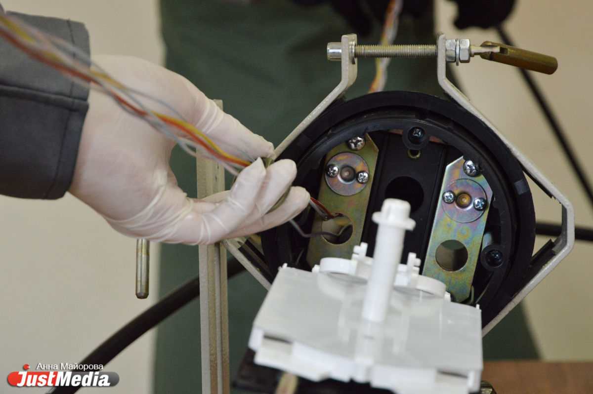 В Екатеринбурге монтажники кабелей отметили День Интернета зачисткой, сваркой и герметизацией - Фото 3