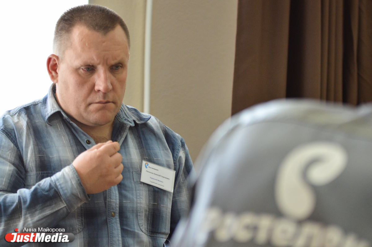 В Екатеринбурге монтажники кабелей отметили День Интернета зачисткой, сваркой и герметизацией - Фото 5