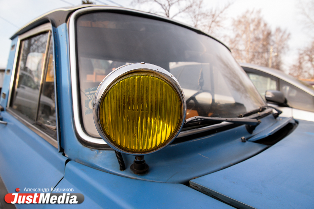 «Предлагали меняться на Chrysler и BMW X5, но я отказался». Уралец превратил ИЖ в американскую классику. ФОТО - Фото 3