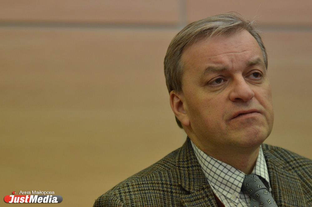 Областные власти делают из должности Ройзмана козла отпущения и пытаются свергнуть Якоба - Фото 3