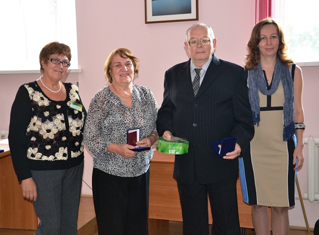 Знаком  отличия «Совет да любовь» отмечено около 30 тысяч супружеских пар Свердловской области - Фото 2