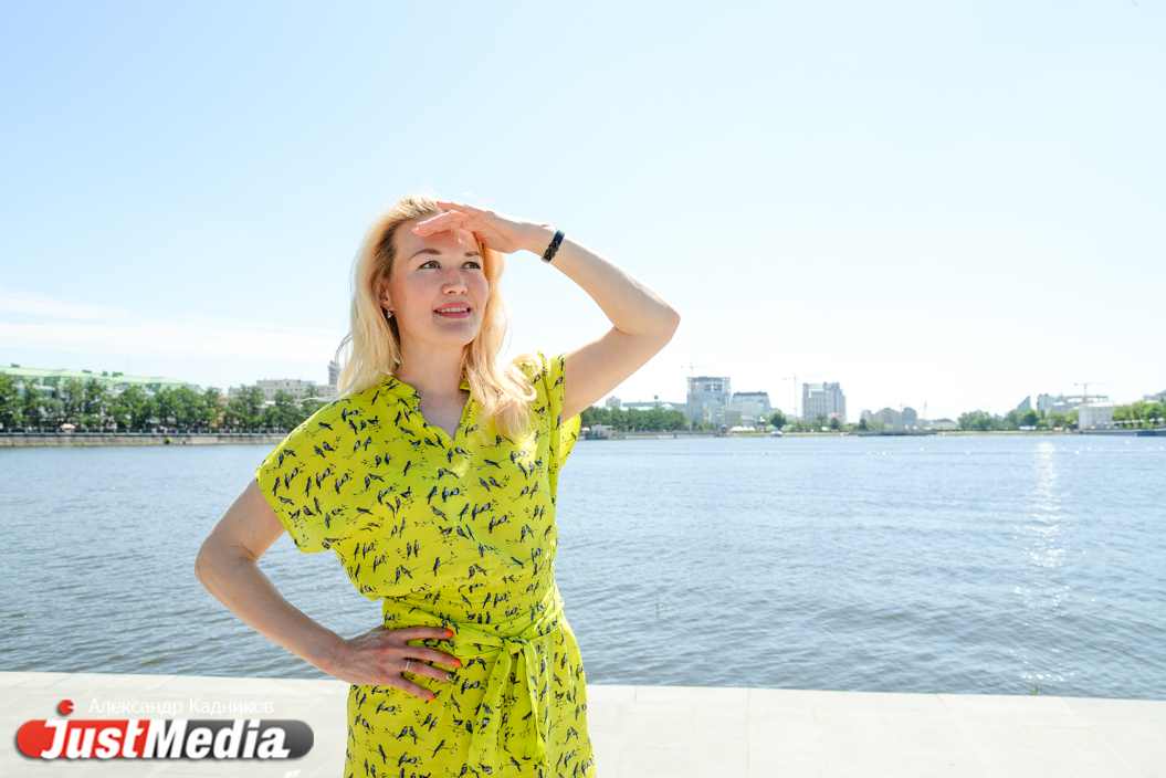 Марина Кульчитская, воспитатель: «Можно любоваться звездами и не завидовать тем, кто улетел в жаркие страны». В Екатеринбурге +31. ФОТО, ВИДЕО - Фото 11