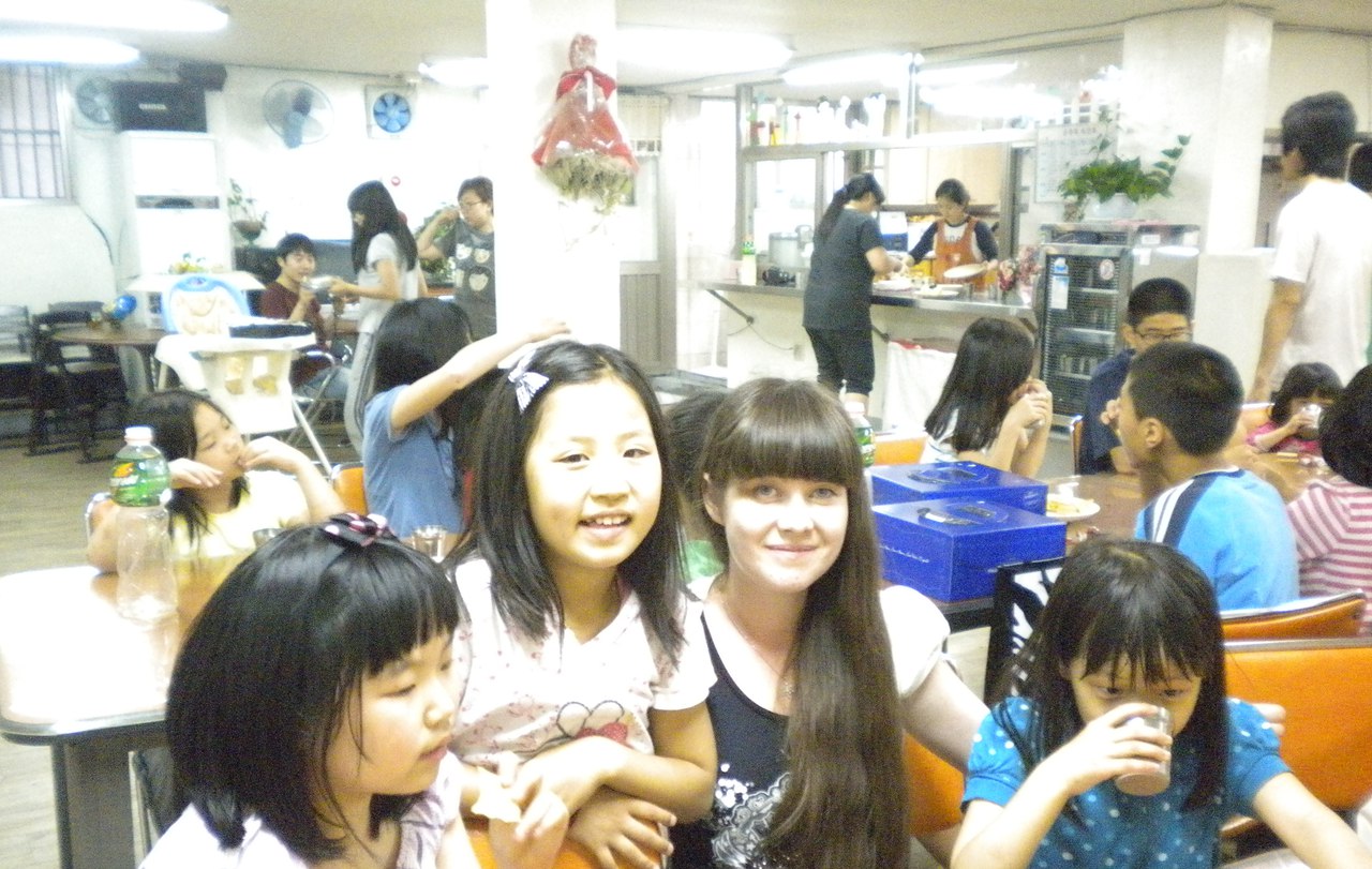 Корейский вуз — это место, где можно «накатить» с профессором и отдохнуть от школы. Как жилось уральским студентам в стране утренней свежести. СПЕЦПРОЕКТ - Фото 18