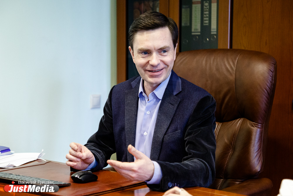 Александр Оглоблин: «Пользуясь продуктовым эмбарго, российские производители и поставщики делают ценники в магазинах «конскими» - Фото 3