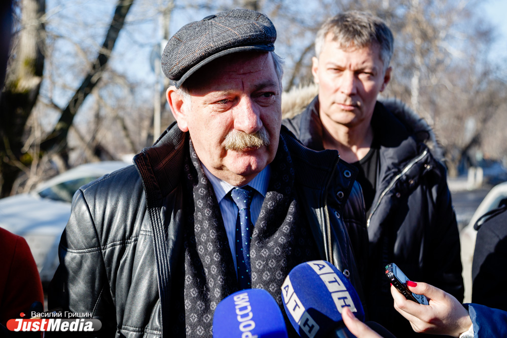 «Екатеринбург из года в год обделяется». Ройзман пожаловался на свердловский минтранс в Генпрокуратуру и Росавтодор - Фото 6