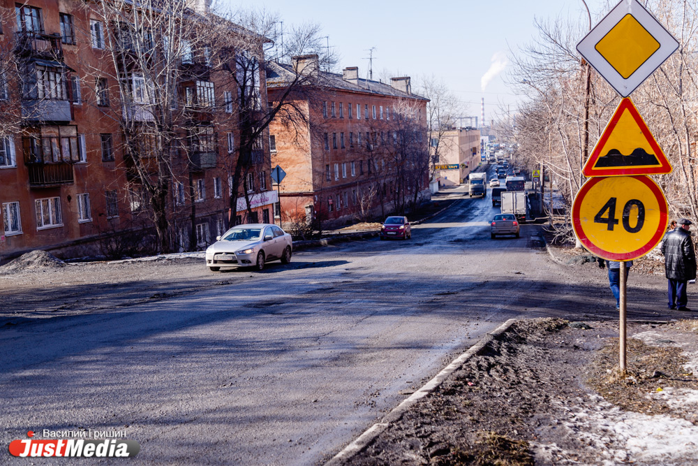 «Екатеринбург из года в год обделяется». Ройзман пожаловался на свердловский минтранс в Генпрокуратуру и Росавтодор - Фото 10