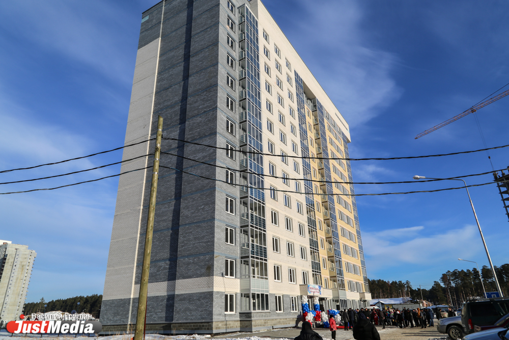 В Екатеринбурге торжественно открылся институт геологии РАН, который строили 30 лет - Фото 8