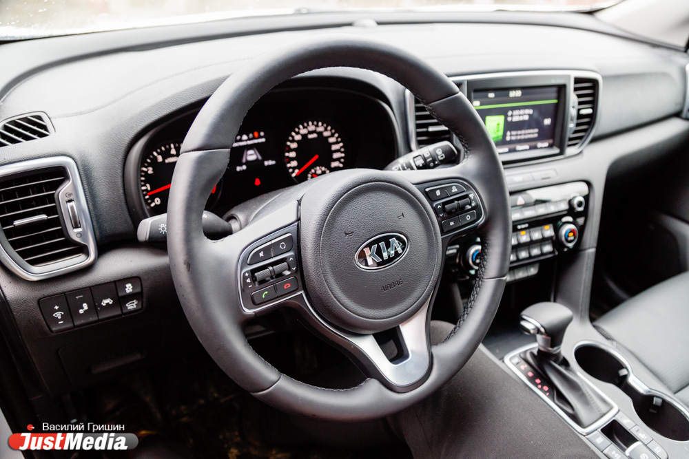 «Лягушка», оснащенная по последнему слову техники. Тест-драйв нового кроссовера KIA SPORTAGE от JustMedia - Фото 9
