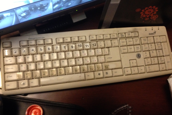 Сотрудники полиции и прокуратуры ликвидировали нелегальный игровой зал на улице Викулова - Фото 4