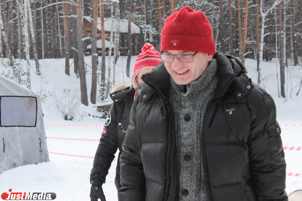 Из СИЗО в прорубь! Тушин и Высокинский приобщают Ковальчика к крещенским купаниям - Фото 4