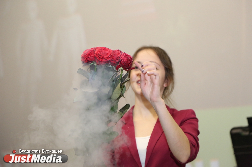 Научно-фантастическим шоу презентовали фильм Тима Бертона в «Пассаж-Синема» - Фото 8