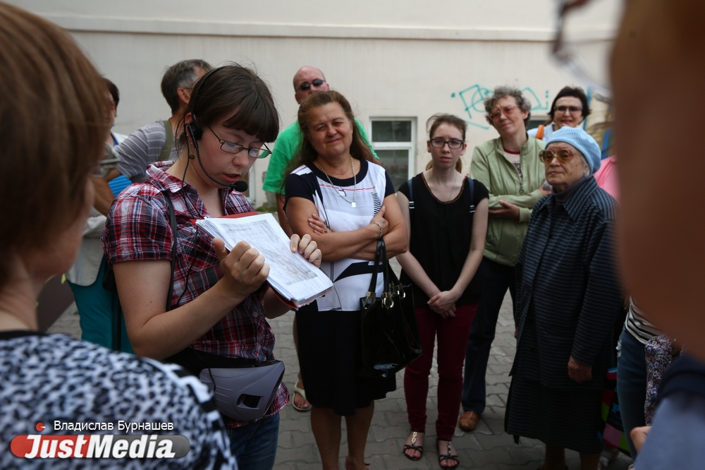 «Полное оживление, миловидные дамы, а какие магазины!». История Вознесенской улицы в Екатеринбурге - Фото 4